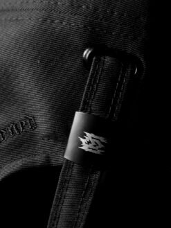 AMORPHOUS - LOGO BOB | CAP 3 AMORPHOUS LOGO BOB TP 3